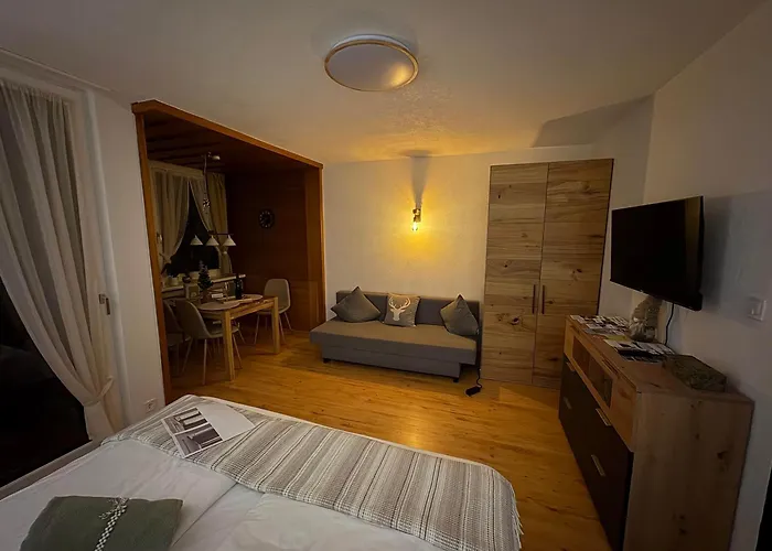 Seefelder Hirsch * Seefeld in Tirol